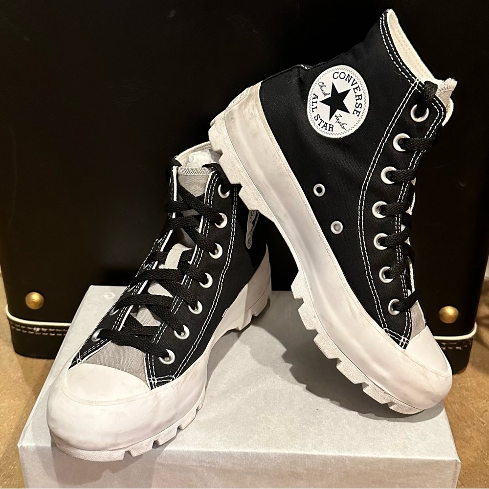 CONVERSE Chuck Taylor All Star Lugged: Size US 7.5 - Picture 8 of 8